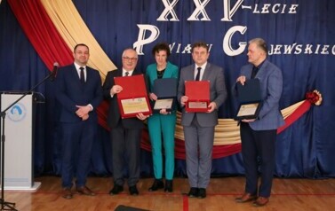 29. Dyrektorzy szk&oacute;ł powiatowych