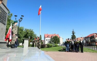 3. Wciąganie flagi na maszt