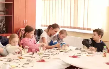 5. Praca zespołowa mamy z dziećmi