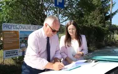 6. Starosta podpisuje protok&oacute;ł