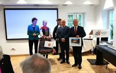 4. Podziękowania dla członka Zarządu Wojew&oacute;dztwa Podlaskiego