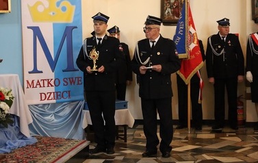1. Przekazanie relikwii