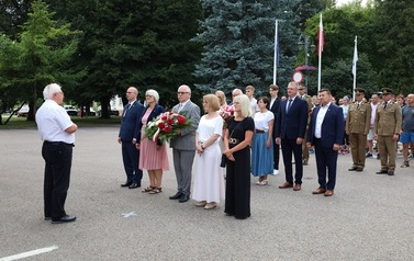 6. Rozpoczęcie obchod&oacute;w