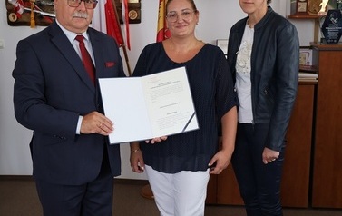 4. Starosta z mianowaną nauczycielka i Pania Dyrektor
