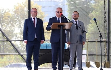 5, Przedstawiciele organizator&oacute;w