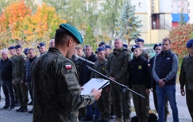 4. Przedstawenie programu zawod&oacute;w