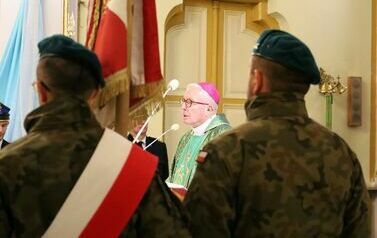 10. J. E. Biskup Łomżyński Janusz Stepnowski