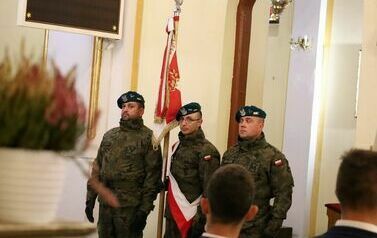 7. Poczet sztandarowy 2 Batalionu Zmechanizowanego w Giżycku