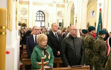 4. Przedstawiciele samorządowi