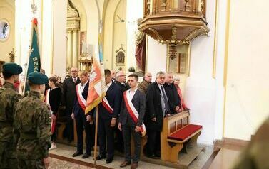 3. Przedstawiciele rządu , samorząd&oacute;w i Wojska Polskiego
