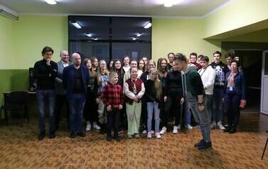 8. Spontaniczny upadek 2