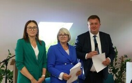 4. W środku nowowybrany Wicestarosta Powiatu Grajewskiego