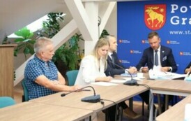 2. Osoby uczestniczące w spotkaniu