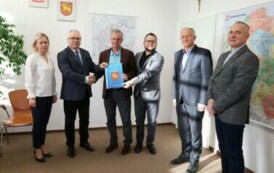 7. Przekazanie umowy na Kurejewka-Chojn&oacute;wek