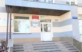 7. Wejście gł&oacute;wne do grajewskiego Szpitala