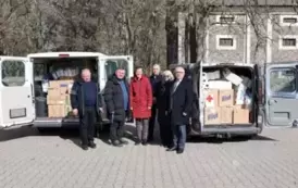 8. Busy zapakowane środkami czystości