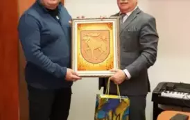 2. Dyrektor Szpitala Miejskiego Nr 2 w R&oacute;wnem i Starosta Grajewski