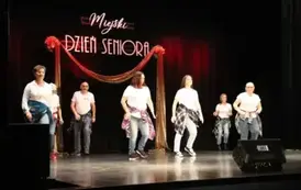 9. Występ Uniwersytetu Trzeciego Wieku