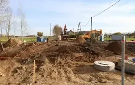 3. Roboty ziemne po jednej stronie mostu