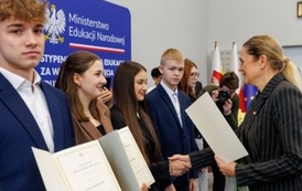 7. Uczennica Zespołu Szk&oacute;ł w Szczuczynie