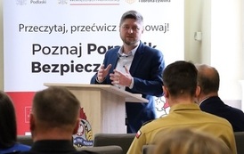 6. Dyrektor Wydziału Bazpieczeństwa i Zarządzania Kryzysowego PUW w Białymstoku