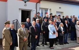 9. Pamiątkowe zdjęcie grupowe