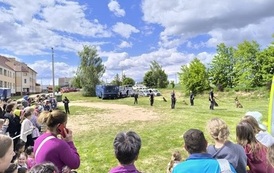 4. Pokazy policyjne
