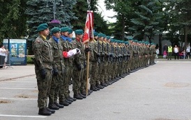4. Żołnierze