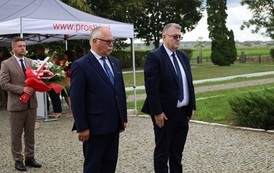 6. Oddanie hołdu