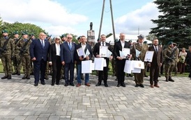 16. Podziekowania osobom pomagającym w wydarzeniu