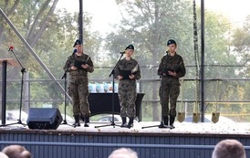 17. Uczennice ZS Nr 2 w Grajewie