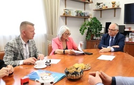 6. Przedstawiciele Powiatu Grajewskiego i wykonawcy