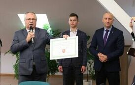 3. Symboliczny czek stypendialny