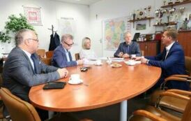 1. Podpisanie umowy inwestycyjnej