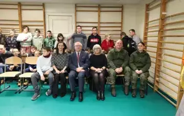 1. Przedstawiciele Powiatu Grajewskiego i Jednostki Wojskowej w Wojewodzinie