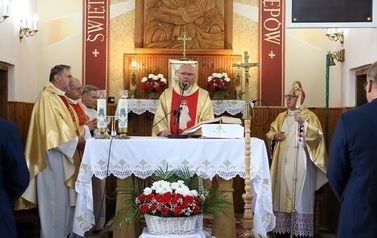 1. Księża koncelebranci