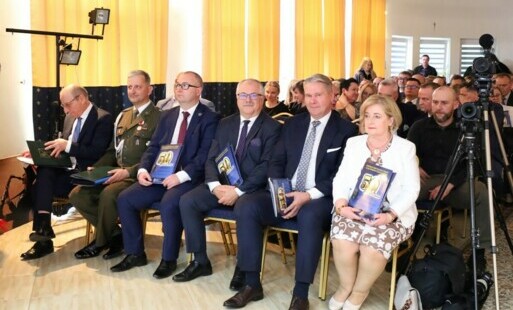 Zdjęcie do Starosta gościem jubileuszu 50. PSM I stopnia im. J. S. Bacha w Grajewie