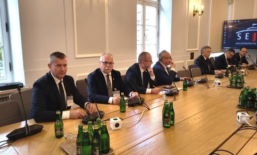 Przedstawiciele samorządów województwa podlaskiego