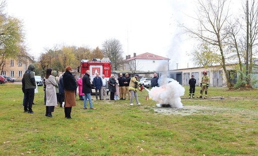 ćwiczebne gaszenie pożaru